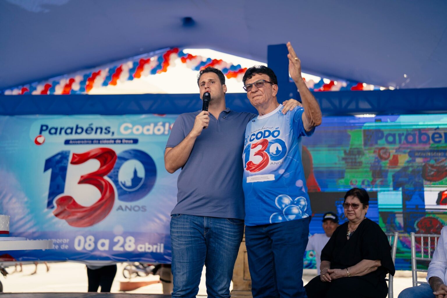 Orleans Brandão Celebra 130 Anos de Codó com Apoio Popular à Sua Pré-Candidatura Orleans Brandão Celebra 130 Anos de Codó com Apoio Popular à Sua Pré-Candidatura