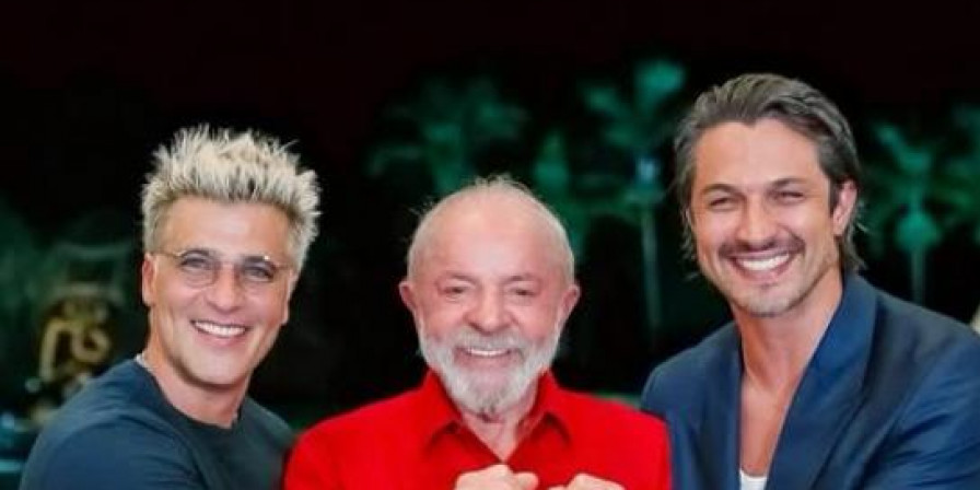 Rômulo Estrela Brilha no Alvorada: Cinema e Conscientização em Foco Rômulo Estrela Brilha no Alvorada: Cinema e Conscientização em Foco
