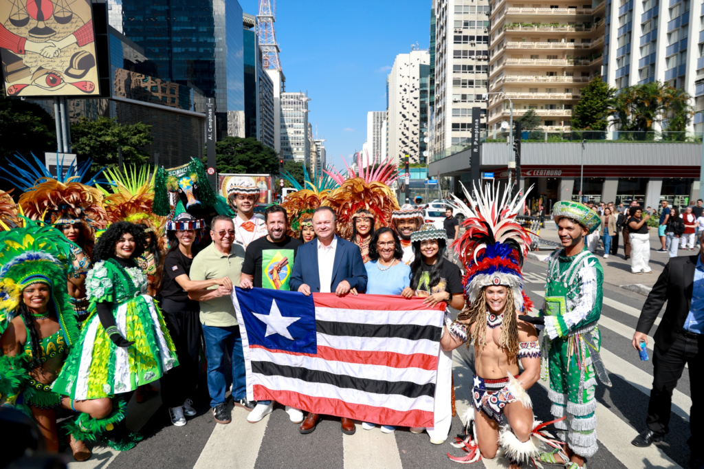 Avenida Paulista se Transforma em Arraial Junino e Encanta Público em São Paulo Avenida Paulista se Transforma em Arraial Junino e Encanta Público em São Paulo