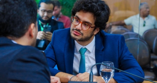 Fim da Exigência de Laudos Médicos para Estudantes com Deficiência: Um Passo Importante Fim da Exigência de Laudos Médicos para Estudantes com Deficiência: Um Passo Importante