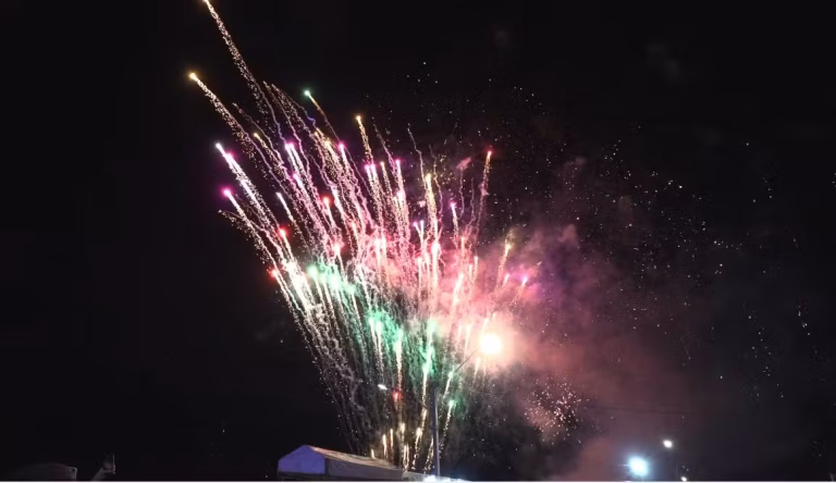 Petrolina Celebra a Chegada de 2026 com Grande Festa às Margens do Rio São Francisco Petrolina Celebra a Chegada de 2026 com Grande Festa às Margens do Rio São Francisco