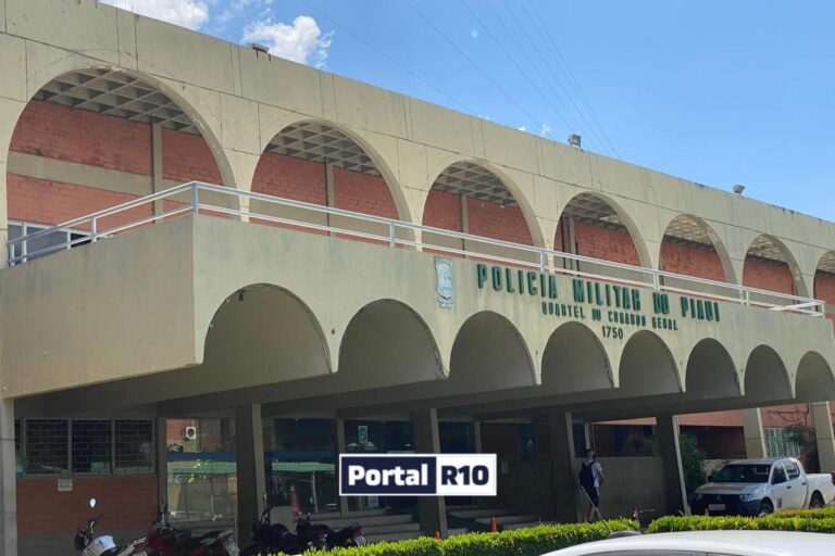 Cabo da PM do Piauí é Detido em Petrolina por Suspeita de Fraudes em Concursos Cabo da PM do Piauí é Detido em Petrolina por Suspeita de Fraudes em Concursos