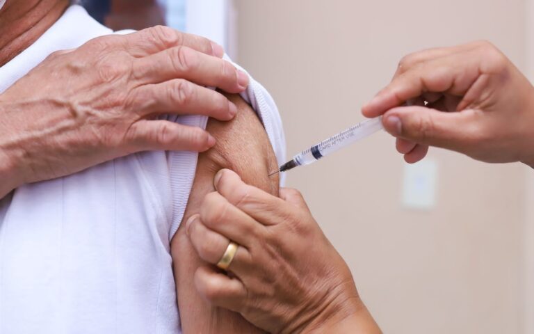 Dia D de Vacinação contra a Gripe: Oportunidade Imperdível em Pernambuco Dia D de Vacinação contra a Gripe: Oportunidade Imperdível em Pernambuco