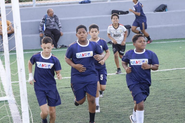 Escolinhas Gratuitas de Futsal, Handebol e Futebol Society em Petrolina Escolinhas Gratuitas de Futsal, Handebol e Futebol Society em Petrolina