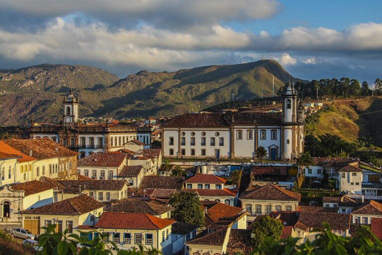 Ouro Preto e 783 Municípios Sofrem Alterações em Seus Limites Territoriais