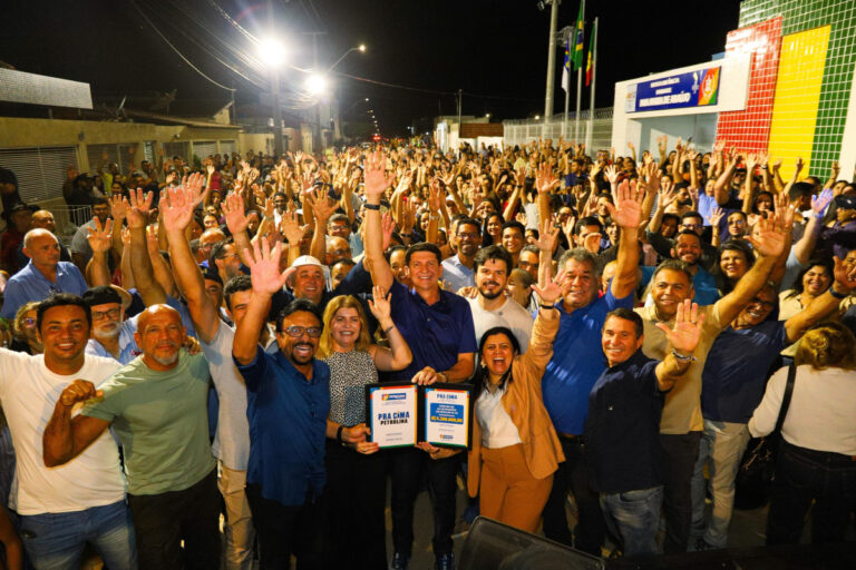 Simão Durando Inaugura Creche de Alto Padrão em Petrolina e Fortalece a Educação Infantil Simão Durando Inaugura Creche de Alto Padrão em Petrolina e Fortalece a Educação Infantil