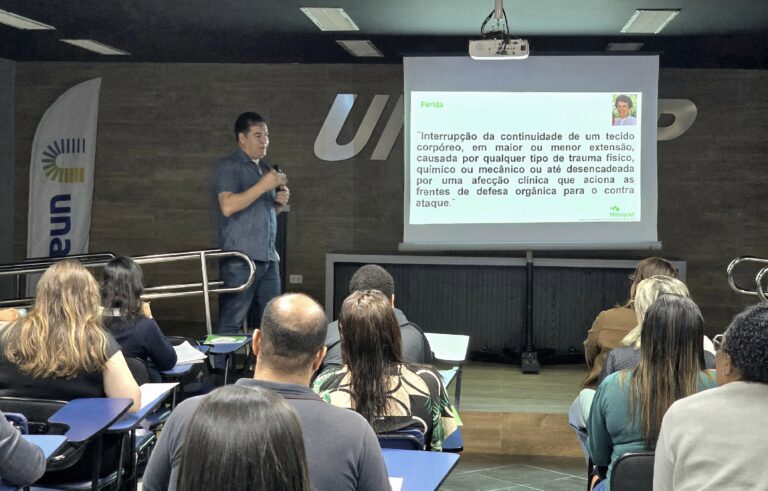 Capacitação de Profissionais de Saúde em Guarujá: Avaliação de Ferimentos Capacitação de Profissionais de Saúde em Guarujá: Avaliação de Ferimentos
