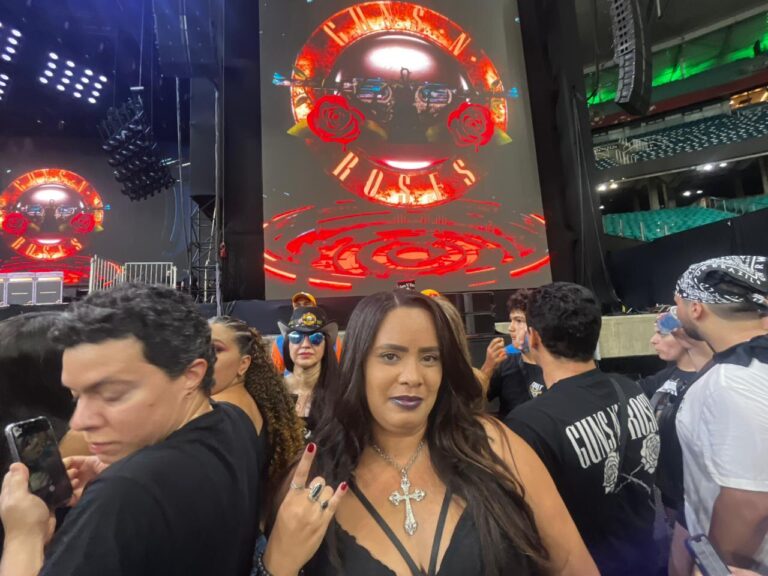 Guns N’ Roses: Fãs de Todo o Brasil Desembarcam em Salvador para Show Imperdível Guns N' Roses: Fãs de Todo o Brasil Desembarcam em Salvador para Show Imperdível