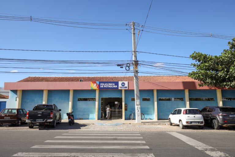 Policlínica de Petrolina amplia atendimento a crianças com sintomas gripais Policlínica de Petrolina amplia atendimento a crianças com sintomas gripais