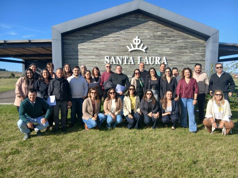 Encontro ‘Rotas que Unem’: Impulsionando o Turismo de Fronteira no Brasil e Uruguai