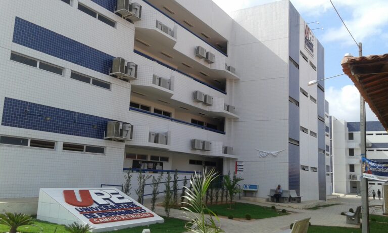 Escola de Aplicação da UPE em Petrolina abre 130 vagas para 2026