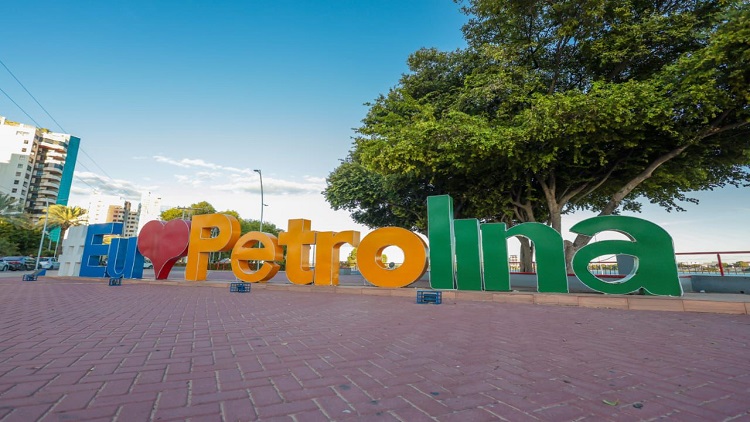 Petrolina Celebra o Dia Nacional do Turismo com Ações e Investimentos Estratégicos Petrolina Celebra o Dia Nacional do Turismo com Ações e Investimentos Estratégicos