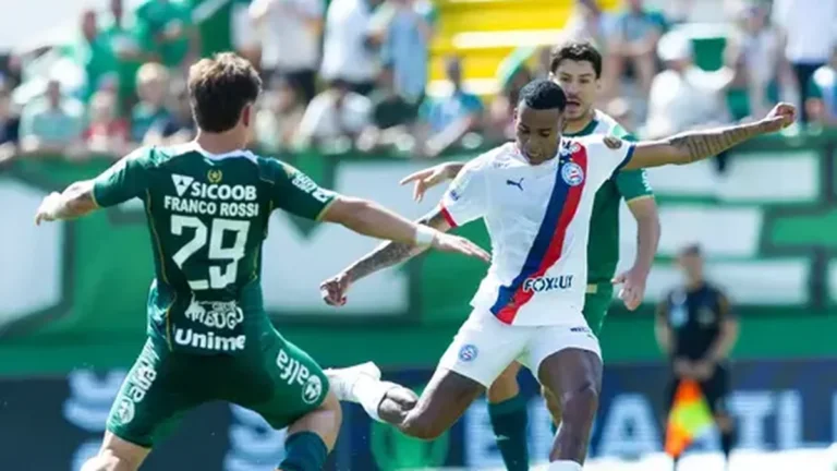 Chapecoense busca empate emocionante contra Bahia em jogo com seis gols no Brasileirão Chapecoense busca empate emocionante contra Bahia em jogo com seis gols no Brasileirão