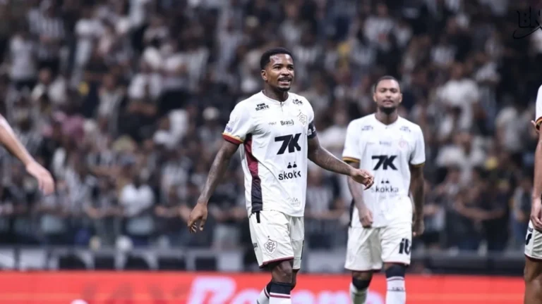 Vitória sofre 15 gols em 11 jogos após Copa do Mundo e luta por estabilidade defensiva