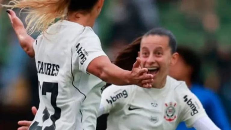 Corinthians garante vaga nas semifinais do Brasileiro Feminino e enfrenta Bahia