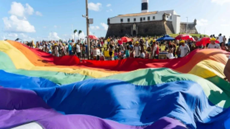 10ª Semana da Diversidade Cultural LGBT+ em Salvador reúne arte, literatura e a Parada do Orgulho 10ª Semana da Diversidade Cultural LGBT+ em Salvador reúne arte, literatura e a Parada do Orgulho