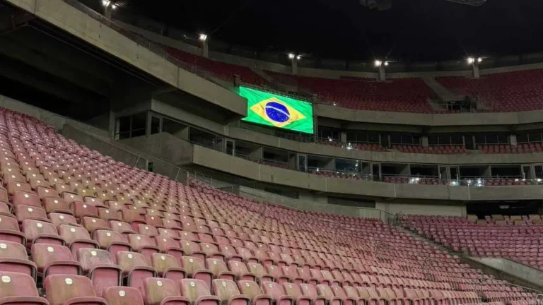 Arena Pernambuco enfrenta abandono e preocupa como sede da Copa do Mundo Feminina Arena Pernambuco enfrenta abandono e preocupa como sede da Copa do Mundo Feminina