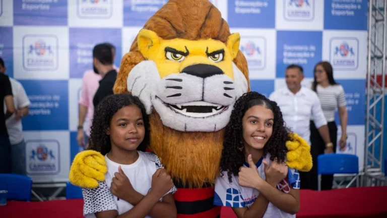 Sport leva Programa Torcedor Nota 10 a Carpina e beneficia 300 estudantes da rede pública