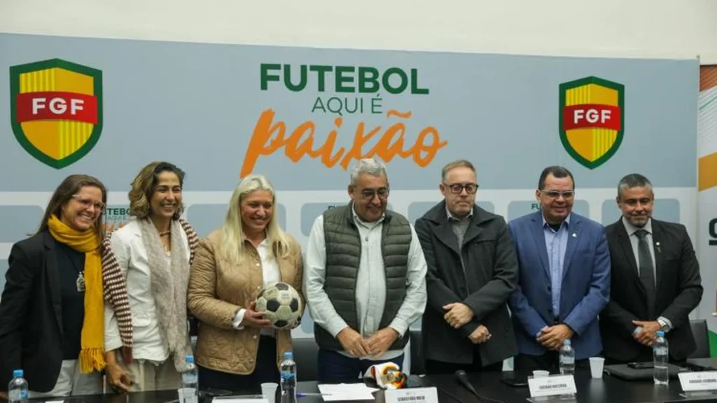 Seminário Mulheres em Campo destaca avanços e desafios do futebol feminino em Porto Alegre Seminário Mulheres em Campo destaca avanços e desafios do futebol feminino em Porto Alegre