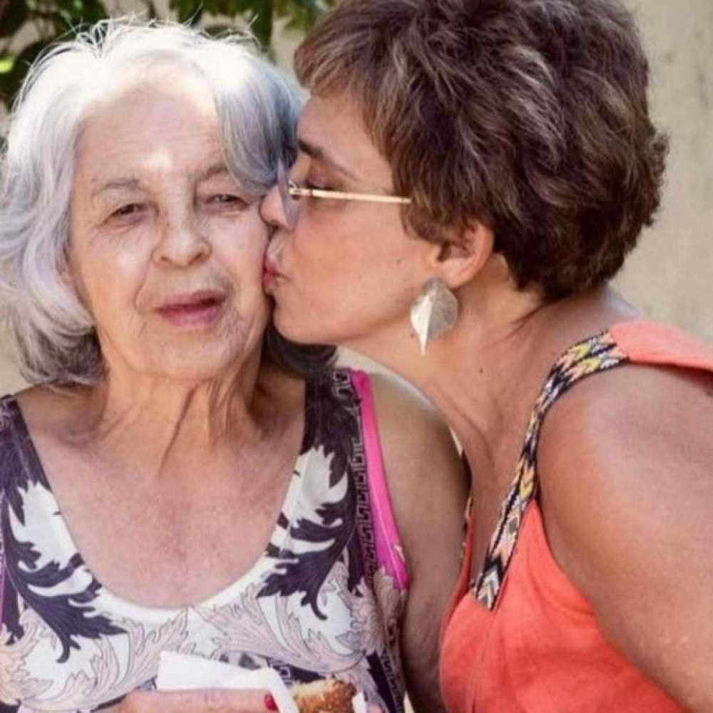 Falecimento de Silvia Campos, mãe da prefeita de Contagem, aos 84 anos Falecimento de Silvia Campos, mãe da prefeita de Contagem, aos 84 anos