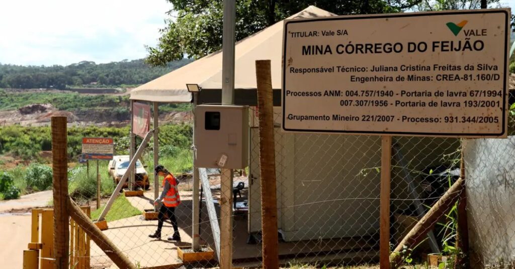 Relatório Anual da UFF Revela Conflitos de Mineração Atingindo Mais de Um Milhão de Pessoas Relatório Anual da UFF Revela Conflitos de Mineração Atingindo Mais de Um Milhão de Pessoas