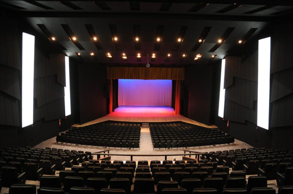Teatro SESIMINAS: O que você precisa saber antes de visitar em Belo Horizonte Teatro SESIMINAS: O que você precisa saber antes de visitar em Belo Horizonte