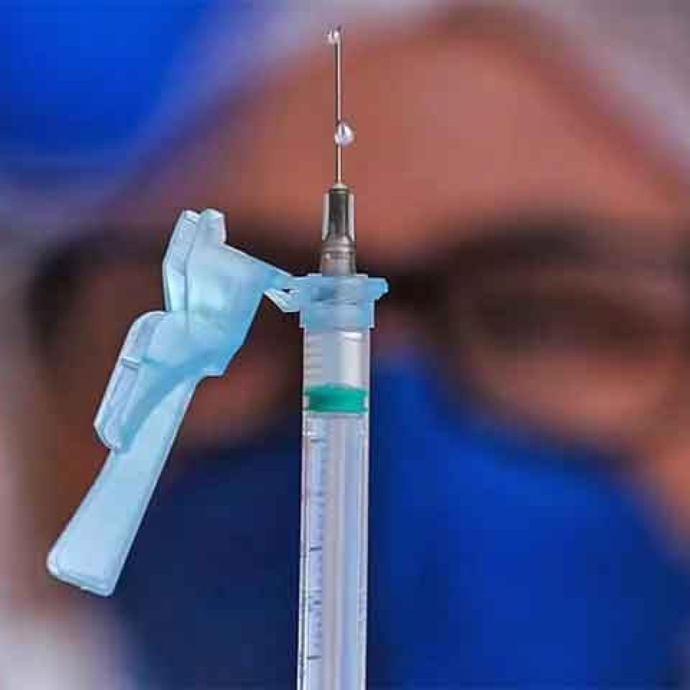 Vacinação na Fase Adulta: Confira as Vacinas Indispensáveis para Sua Saúde Vacinação na Fase Adulta: Confira as Vacinas Indispensáveis para Sua Saúde