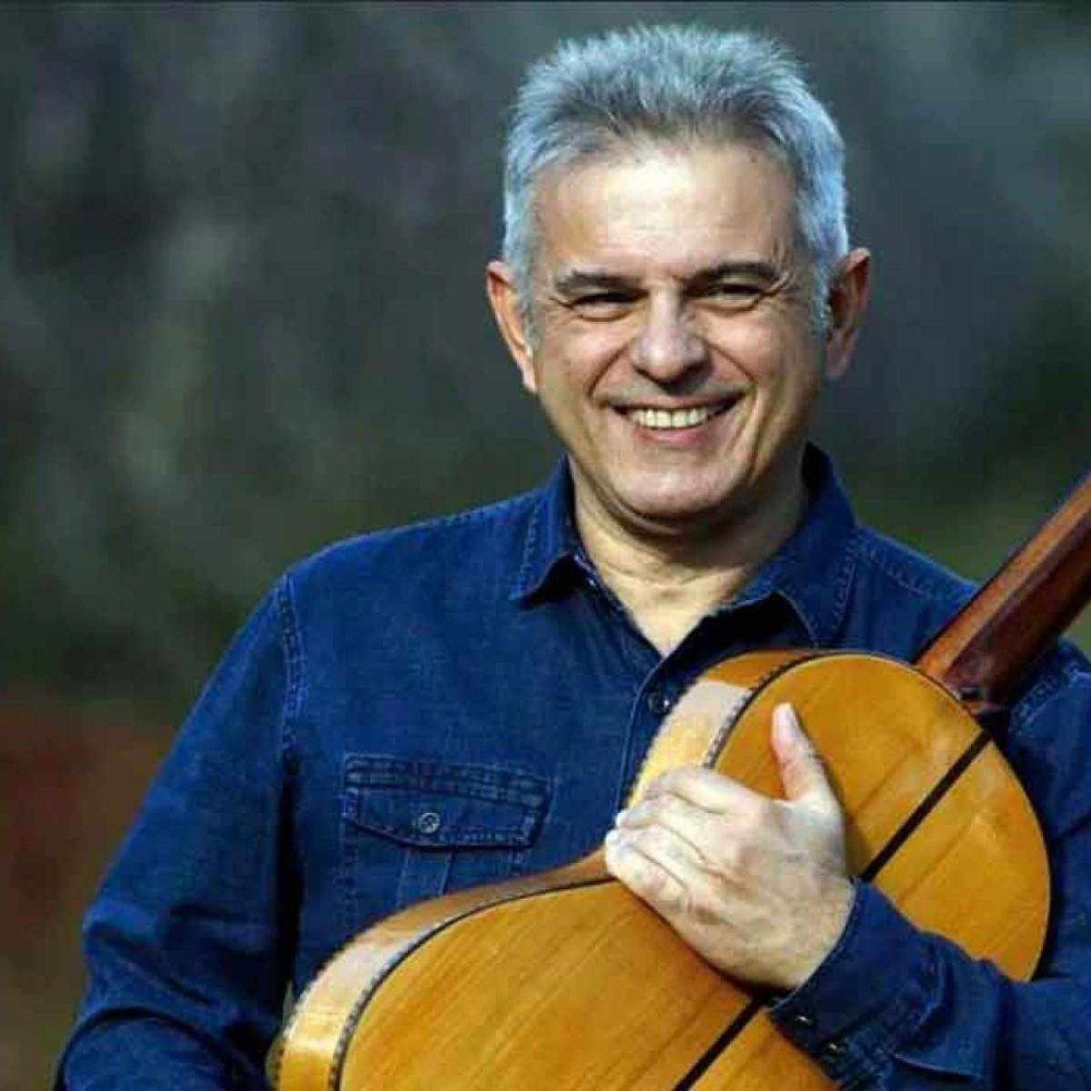 A Expansão da Viola Caipira no Brasil: Roberto Corrêa Celebra a Cultura A Expansão da Viola Caipira no Brasil: Roberto Corrêa Celebra a Cultura
