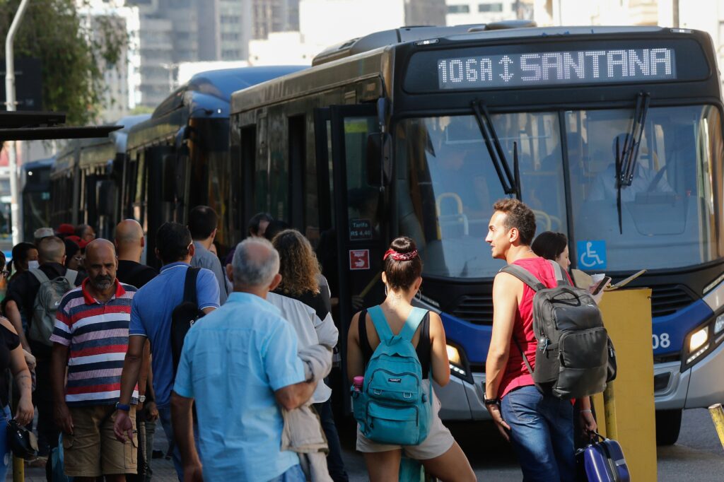 Aumento nas Tarifas de Transporte: 5 Capitais Iniciam 2026 com Reajustes