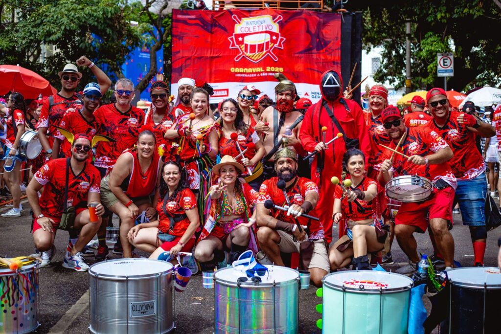 Bloco Batuque Coletivo Promove Homenagem a Lô Borges no Carnaval de BH Bloco Batuque Coletivo Promove Homenagem a Lô Borges no Carnaval de BH