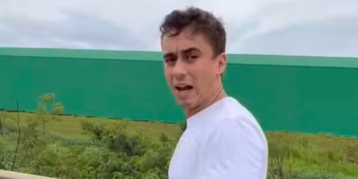 Caminhada de Protesto: Nikolas Ferreira Ruma a Brasília em Busca de Mobilização Política Caminhada de Protesto: Nikolas Ferreira Ruma a Brasília em Busca de Mobilização Política