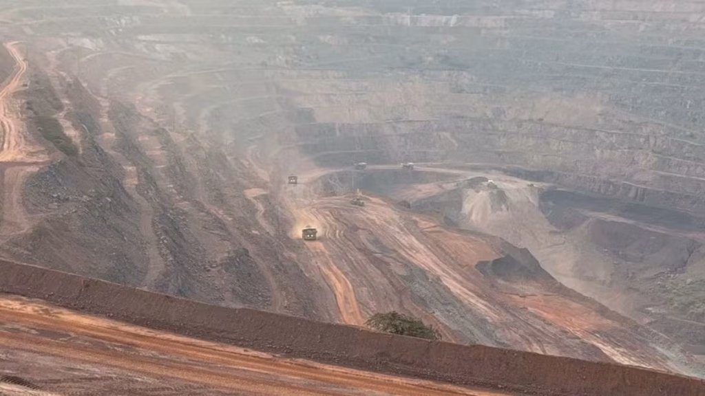 Carajás: Um Novo Modelo de Mineração Sustentável Carajás: Um Novo Modelo de Mineração Sustentável