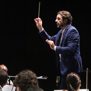 Celebrações Musicais: Palácio das Artes e Orquestra Sinfônica de Minas Gerais Comemoram 55 e 50 Anos Celebrações Musicais: Palácio das Artes e Orquestra Sinfônica de Minas Gerais Comemoram 55 e 50 Anos