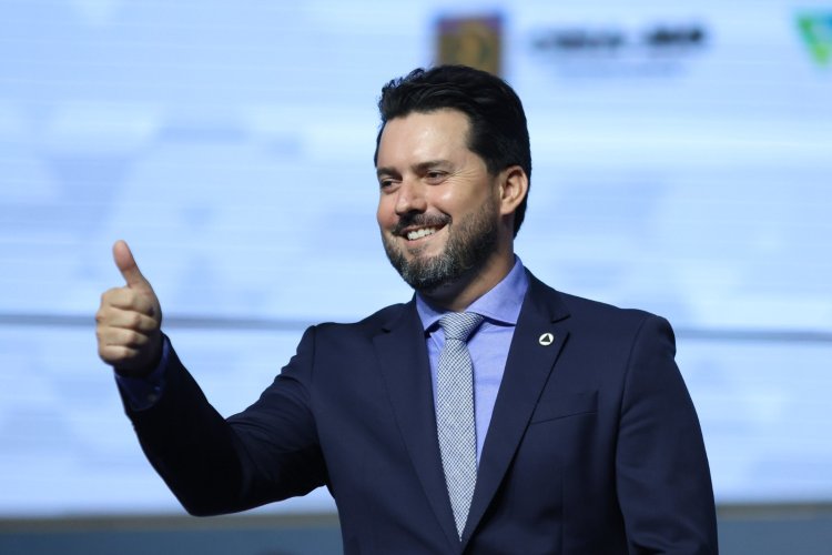 Conflito Político em Minas: Vice-Governador e Presidente da AMM Disputam Espaço na Sucessão Conflito Político em Minas: Vice-Governador e Presidente da AMM Disputam Espaço na Sucessão