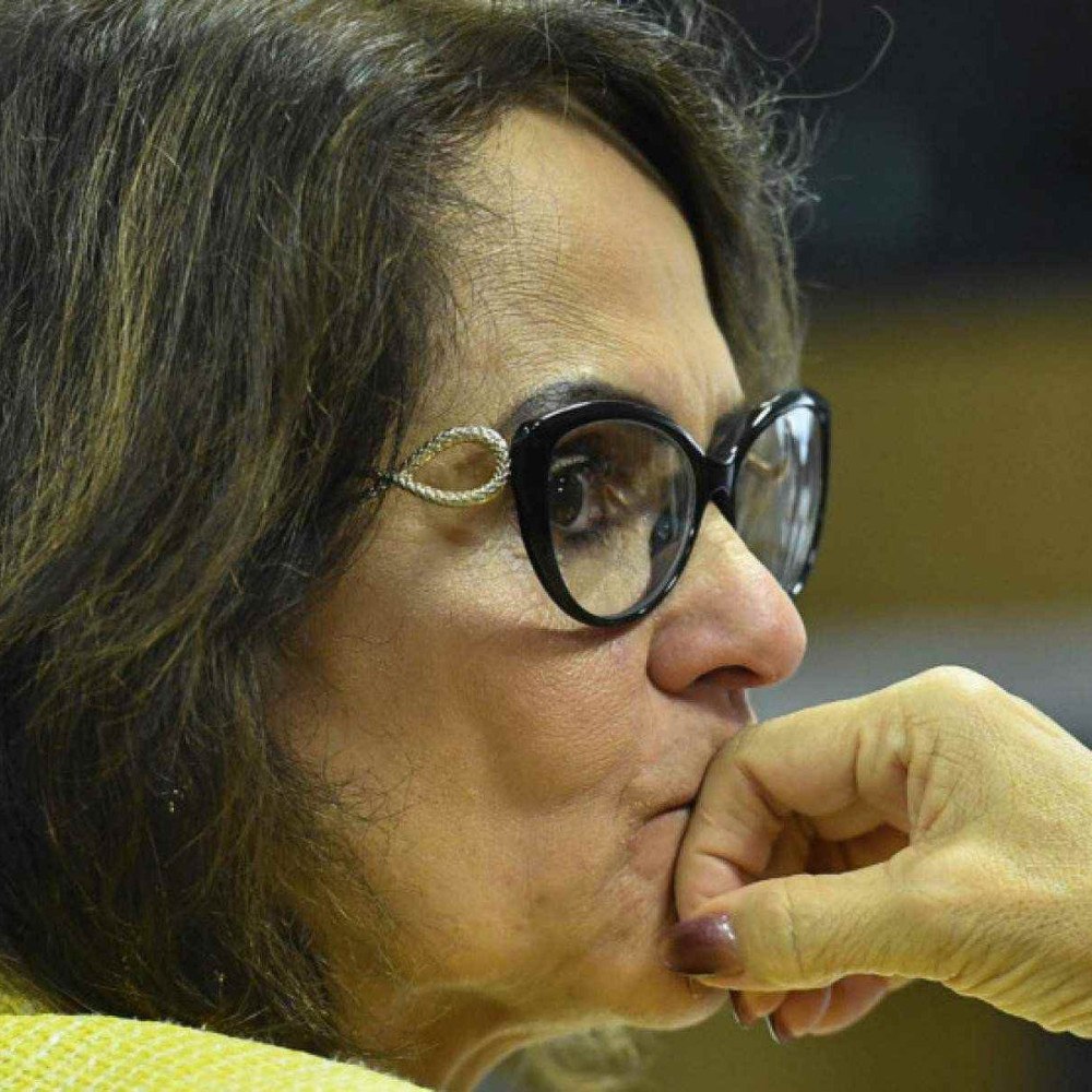 Damares Alves Propõe Redefinir Emendas Parlamentares: Um Debate que Impacta o Congresso Damares Alves Propõe Redefinir Emendas Parlamentares: Um Debate que Impacta o Congresso