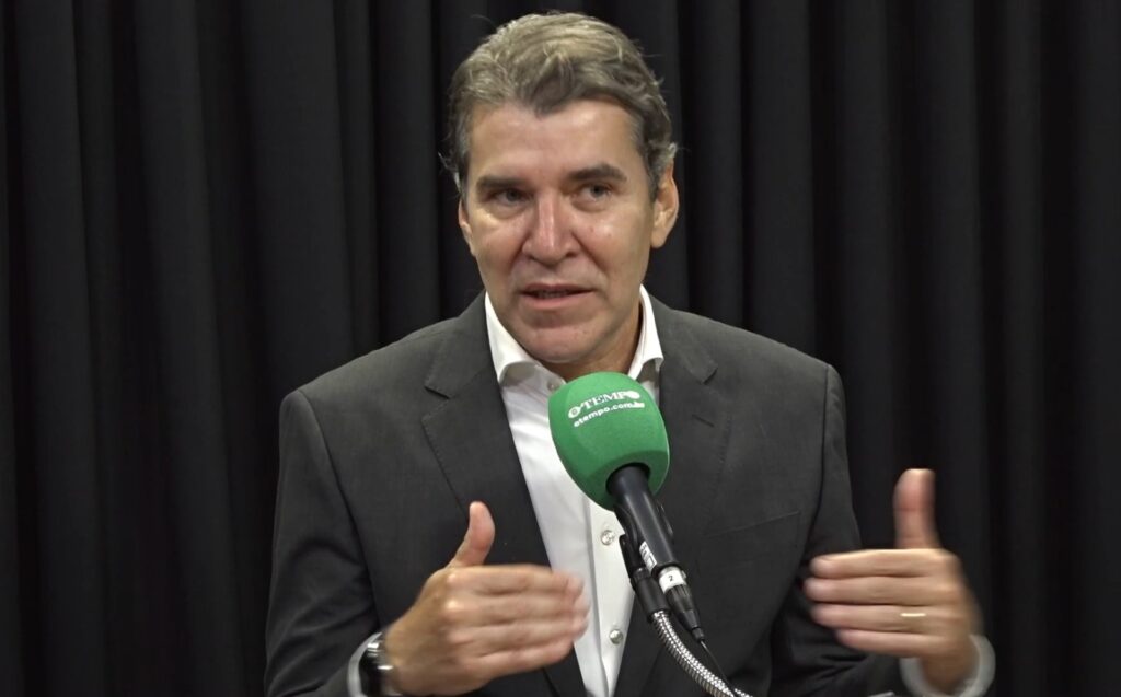 Ex-Procurador-Geral de Justiça Avalia Concorrência ao Governo de Minas Ex-Procurador-Geral de Justiça Avalia Concorrência ao Governo de Minas