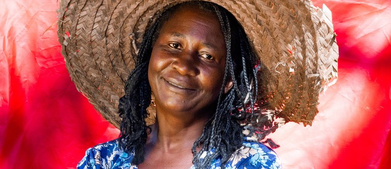 Exposição Revela a Força de Mulheres Produtoras Rurais em Minas Gerais Exposição Revela a Força de Mulheres Produtoras Rurais em Minas Gerais