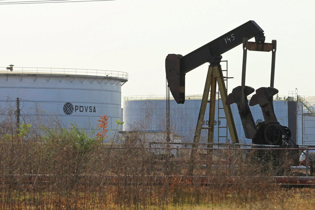 Indústria Petrolífera da Venezuela: Desafios e Oportunidades em Tempo de Mudanças Indústria Petrolífera da Venezuela: Desafios e Oportunidades em Tempo de Mudanças