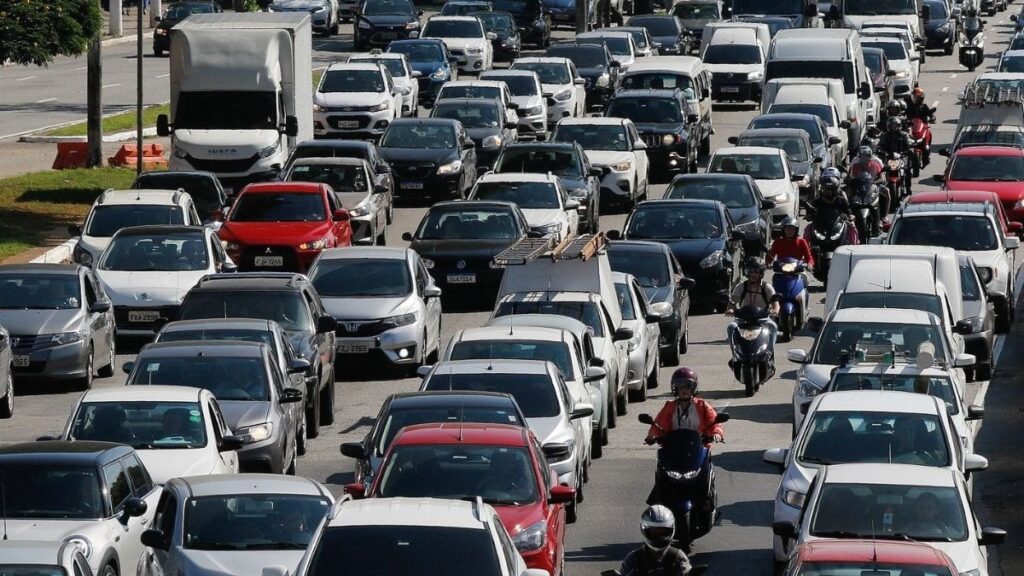 Isenção de IPVA para Carros Antigos Impulsiona Vendas no Brasil Isenção de IPVA para Carros Antigos Impulsiona Vendas no Brasil