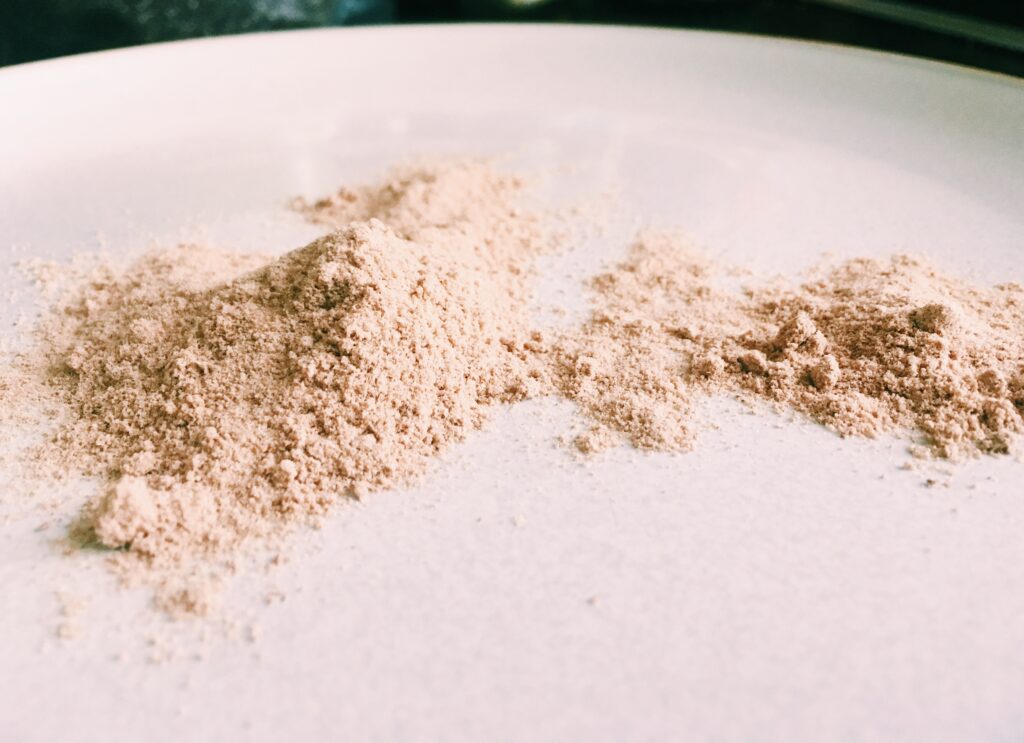 Kiwi, Psyllium e Pão de Centeio: Novas Diretrizes para Combater a Prisão de Ventre Kiwi, Psyllium e Pão de Centeio: Novas Diretrizes para Combater a Prisão de Ventre