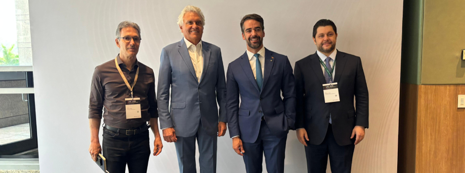 Minas Gerais se Destaca em Conferência Internacional com Foco em Responsabilidade Fiscal e Energia Renovável Minas Gerais se Destaca em Conferência Internacional com Foco em Responsabilidade Fiscal e Energia R