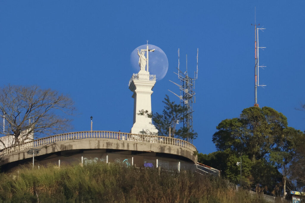 Revitalização do Morro do Cristo em Juiz de Fora: Aposta para o Turismo em 2026 Revitalização do Morro do Cristo em Juiz de Fora: Aposta para o Turismo em 2026