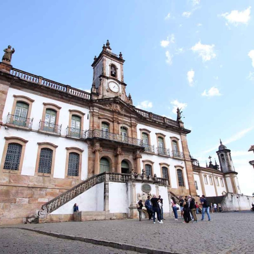Sementes de Esperança: Doações Culturais Transformam Patrimônio em Minas Gerais Sementes de Esperança: Doações Culturais Transformam Patrimônio em Minas Gerais