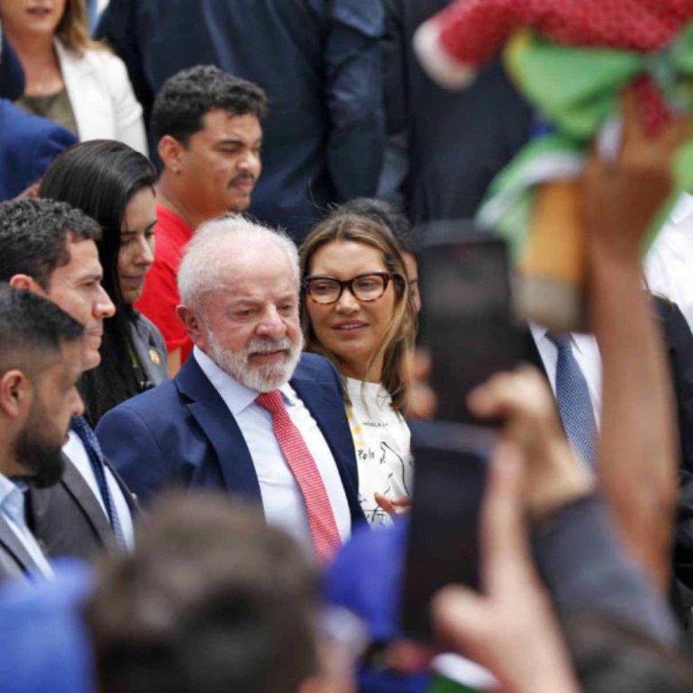Veto de Lula à Dosimetria: Primeiro Conflito com o Congresso em 2026 Veto de Lula à Dosimetria: Primeiro Conflito com o Congresso em 2026