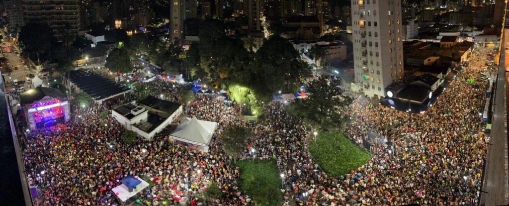 Carnaval 2026 em Poços de Caldas: Um Sucesso que Movimenta R$ 162 Milhões Carnaval 2026 em Poços de Caldas: Um Sucesso que Movimenta R$ 162 Milhões