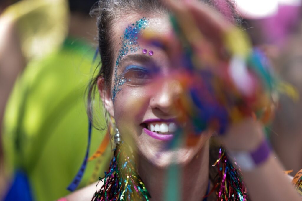 Carnaval de MG gera quase R$ 6 bilhões na economia e registra maior público histórico Carnaval de MG gera quase R$ 6 bilhões na economia e registra maior público histórico