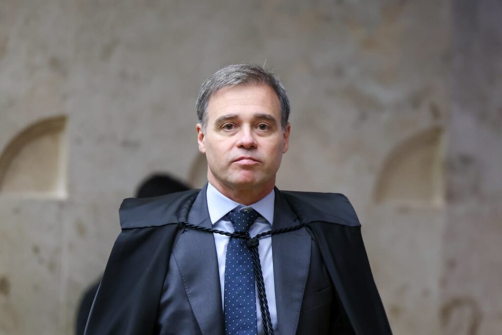 Caso Master: Mendonça Convoca PF para Reunião de Acompanhamento