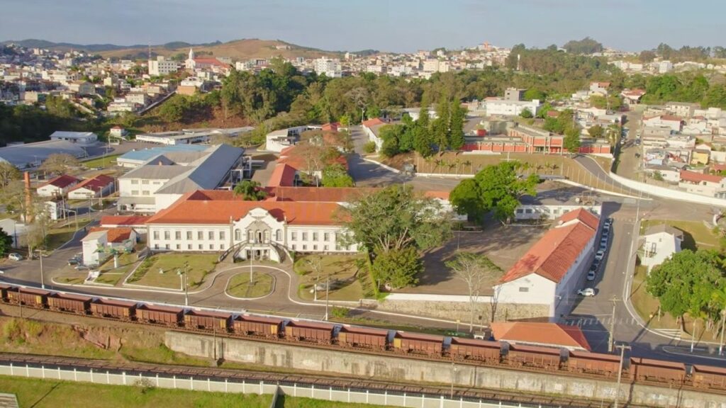 Descubra Barbacena: A Cidade das Rosas ao Lado do RJ que Encanta com História e Cultura Descubra Barbacena: A Cidade das Rosas ao Lado do RJ que Encanta com História e Cultura