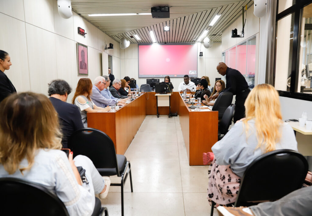 Economia Circular: Um Novo Olhar para os Resíduos da Indústria da Moda em BH