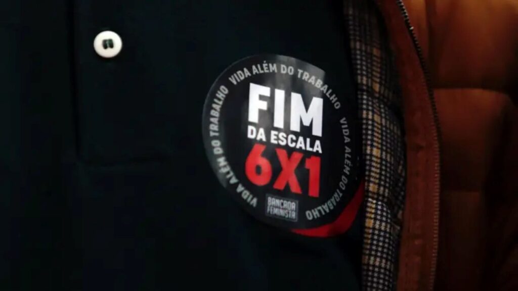 Governo vê ‘gesto positivo’ de Motta sobre escala 6×1, mas planeja envio de projeto próprio Governo vê 'gesto positivo' de Motta sobre escala 6x1, mas planeja envio de projeto próprio